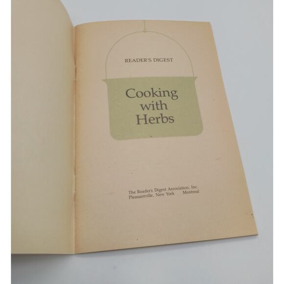 Vintage Booklet Cooking with Herbs Reader's Digest 1978 Recipes - Picture 2 of 8